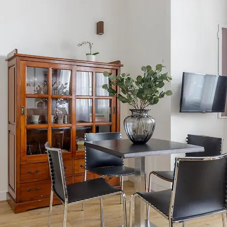 Apartamento Living4malaga Charming Twin *