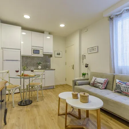 Apartamento Living4malaga Charming Twin Málaga