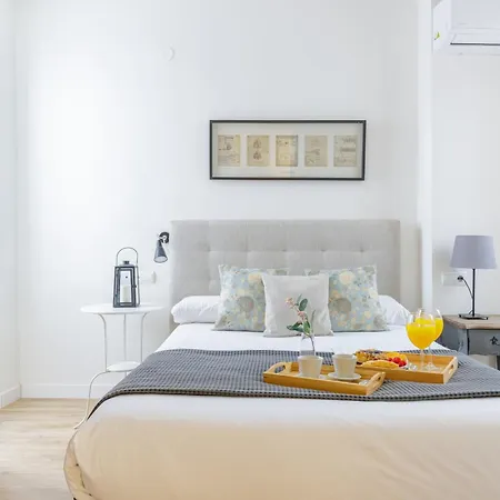 Apartamento Living4malaga Charming Twin Málaga